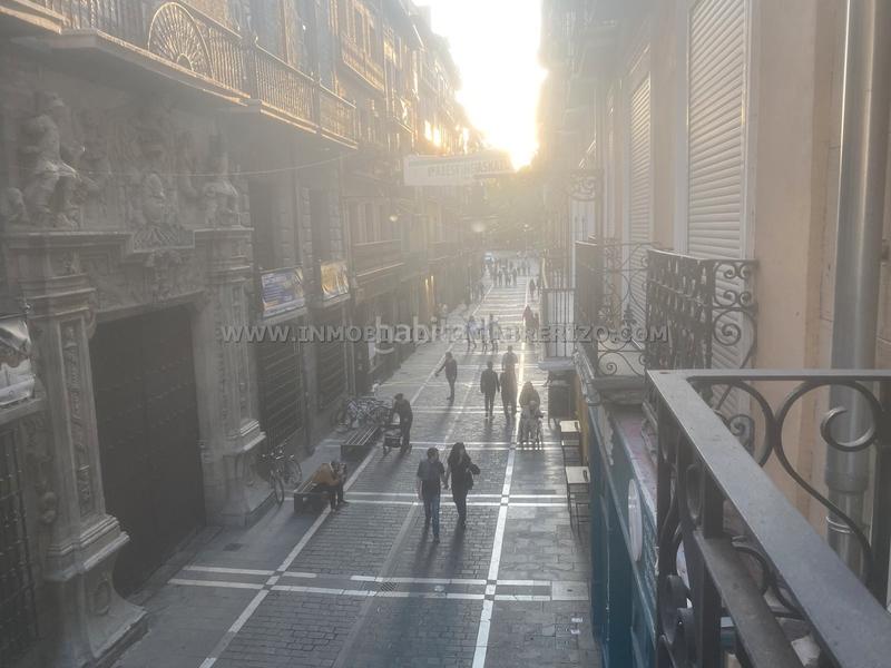 Foto b18b03c3-ac1d-4ab1-b19d-aa3d67f37271. Appartamento con riscaldamento in Casco Antiguo Pamplona / Iruña