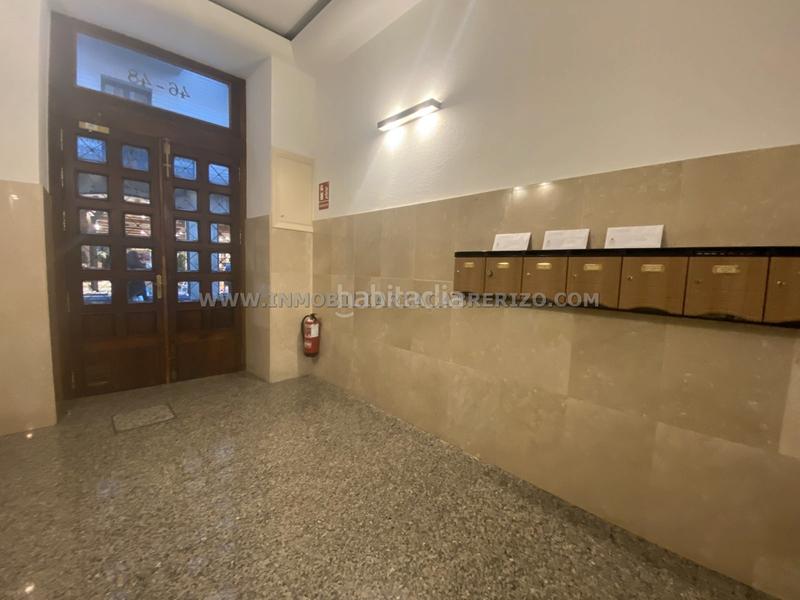Foto ede8f6e0-9d34-4544-8d77-18e3a0e10a41. Appartamento con riscaldamento in Casco Antiguo Pamplona / Iruña