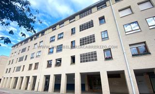 Appartement  Plaza sierra del perdon. Precioso y amplio piso en la mejor zona beriáin