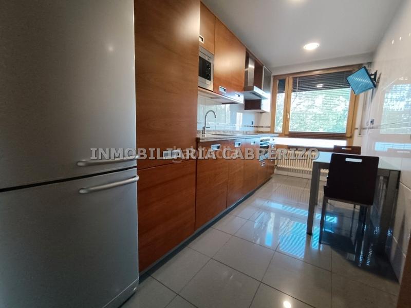 Foto 29abd557-5f4a-426c-bf35-f3a93a163e60. Lloguer estudi amb calefacció piscina a La Cava - Fardachón Logroño