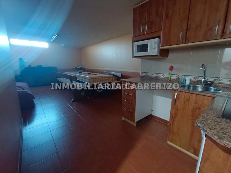 Foto 7d12ddf4-cb0f-4036-ac8b-9db5693bf3c2. Appartamento con riscaldamento parcheggio piscina in Logroño