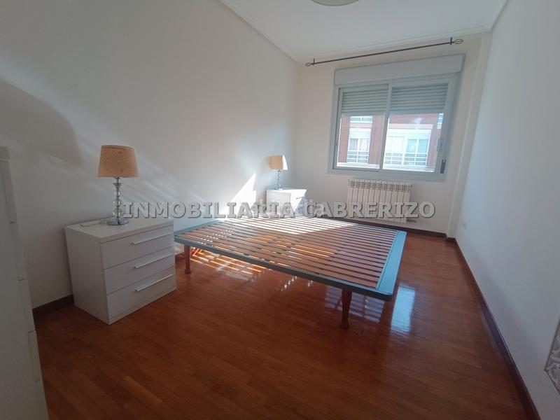 Foto d2d23ebc-e33d-411a-b452-9fcc937bd7ae. Appartamento con riscaldamento parcheggio piscina in Logroño