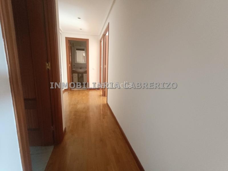 Foto 075c8c8f-72d2-41d4-98ab-9ebad9703b10. Etagenwohnung mit heizung parking pool in La Portalada - Varea Logroño