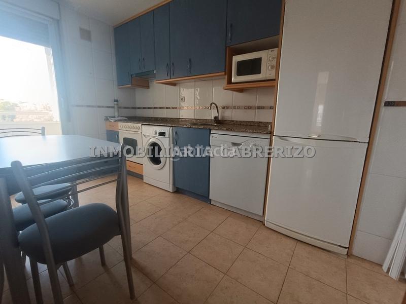 Foto 67049246-3305-482d-a39d-93534d565a07. Etagenwohnung mit heizung parking pool in La Portalada - Varea Logroño