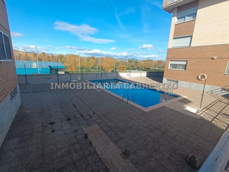 Foto 873d4432-7435-4799-a84d-2ca214c414d6. Etagenwohnung mit heizung parking pool in La Portalada - Varea Logroño