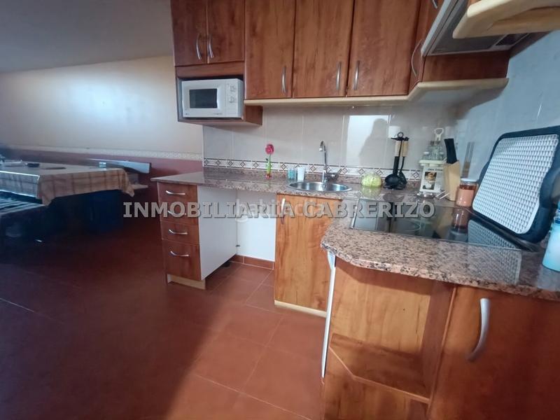 Foto 25b3956c-5a2a-4468-be3b-aad72d7a0ce2. Pis amb calefacció aparcament piscina a La Portalada - Varea Logroño