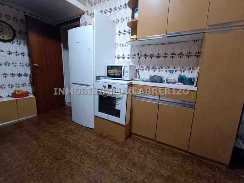 Foto a3f514f5-ab9e-4b9f-a18d-80bc752ff5f3. Pis amb calefacció a Jesuitas Logroño