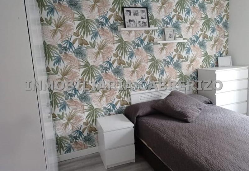 Foto f99e1a66-9177-4e3b-b501-19c88e5aaeb8. Studio with heating in San Millán - Ayuntamiento Logroño