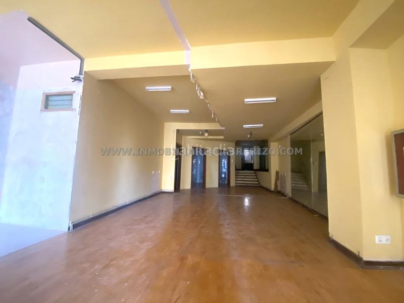 Foto c8527b8b-84ef-469d-a5c2-28a55f0fbc8a. Local comercial a Casco Antiguo Pamplona / Iruña