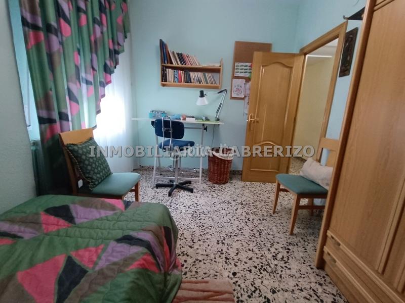 Foto 256f86ac-d889-4524-a0dc-d9a506e459cd. Pis amb calefacció a Jesuitas Logroño