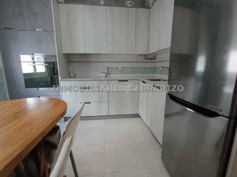 Foto 66ce50a4-d038-4e5b-9a6a-f9d6bb8a1230. Pis amb calefacció a Jesuitas Logroño