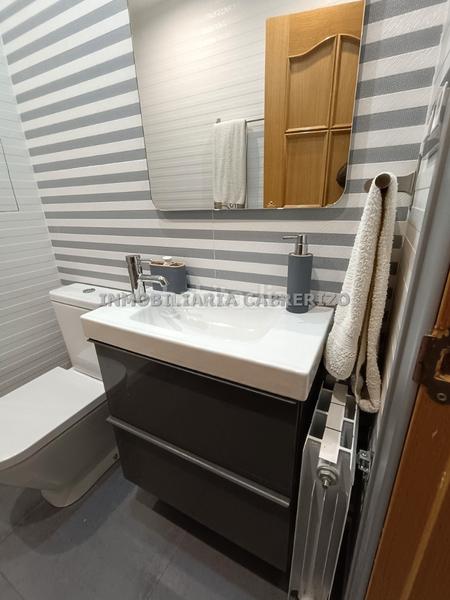 Foto c9c2e110-b526-4ad2-abea-74b0496523cd. Pis amb calefacció a Jesuitas Logroño