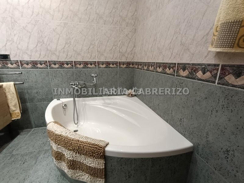 Foto e9b37129-7a3e-4acd-940d-eb1f61970a83. Pis amb calefacció a Jesuitas Logroño