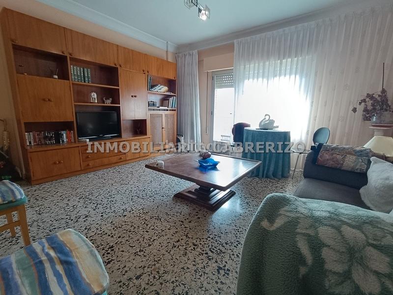 Foto ee6d03ca-3a2e-4d83-a0a3-0f30175ed373. Pis amb calefacció a Jesuitas Logroño