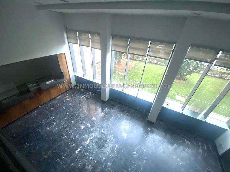 Foto ad9698d4-6f18-4486-8827-b3537306fb58. Geschäftsraum in Barañáin / Barañain