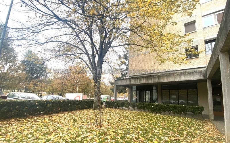 Foto 9a15f110-8dbd-4a0c-98f6-92d7bd8bc0bc. Business premise in Iturrama Pamplona / Iruña