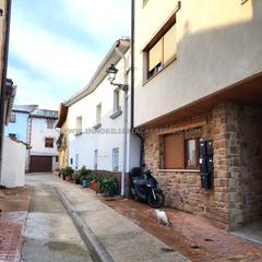 Appartement  Calle san miguel. Piso reformado y amueblado según tendencias actuales