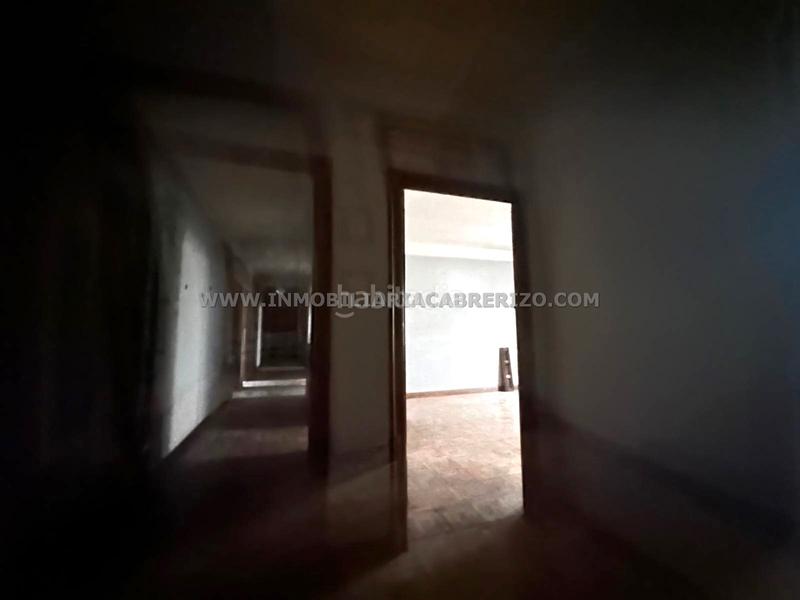 Foto 8ee145b3-68dc-4e1e-8302-523b15f93080. Flat with heating in Segundo Ensanche Pamplona / Iruña