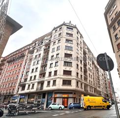 Pis  Calle iturralde y suit. Espectacular en ensanche