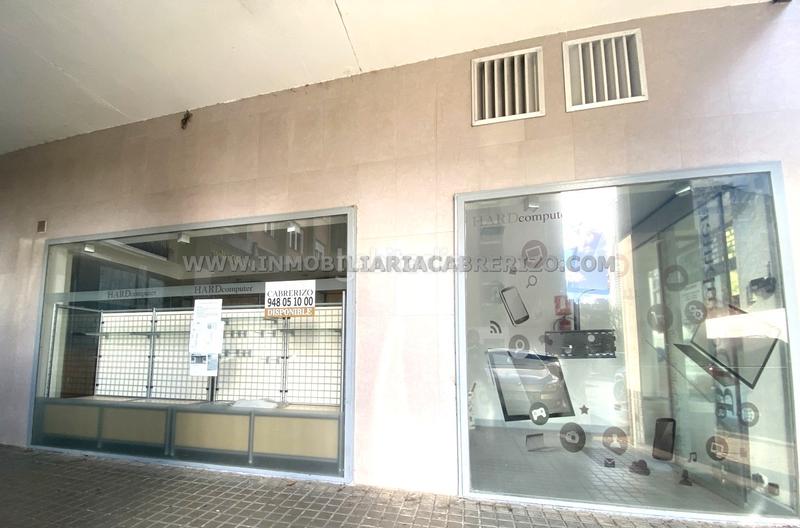 Foto bebbe7df-d5e6-446f-a692-98c69e1c2294. Local comercial amb calefacció a Barañáin / Barañain