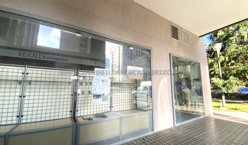 Foto cb310298-040e-4c8e-ad39-4a73c9cb80d6. Local comercial amb calefacció a Barañáin / Barañain
