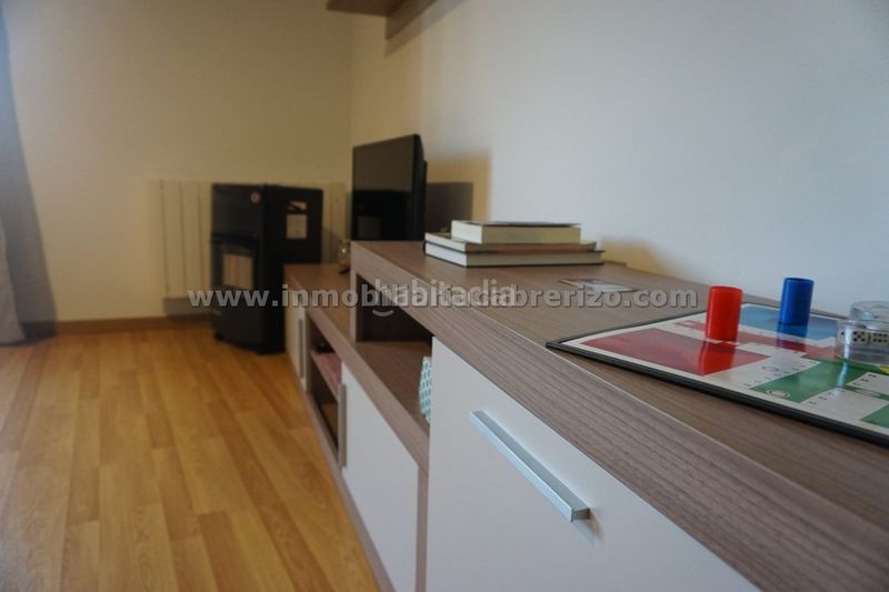 Foto de61522b-c17b-40f1-8ab7-917ede2a8659. Piso en Clavijo