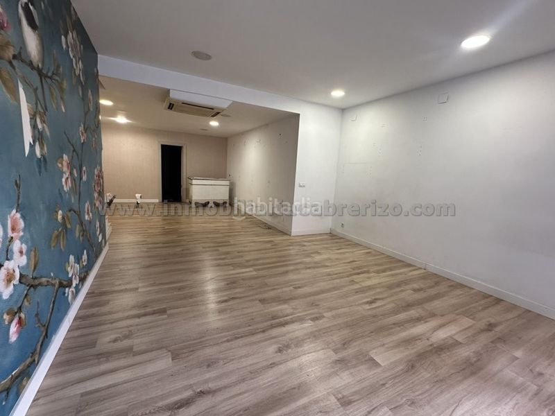 Foto 697429b6-3551-4016-b497-3daa7d5740ec. Alquiler local comercial en Gran Via Logroño