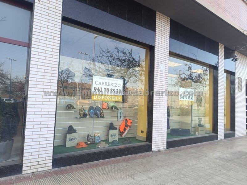 Foto 5cd6a8ce-bbb2-4463-9823-3aab03ce8964. Business premise with heating in Oeste Logroño