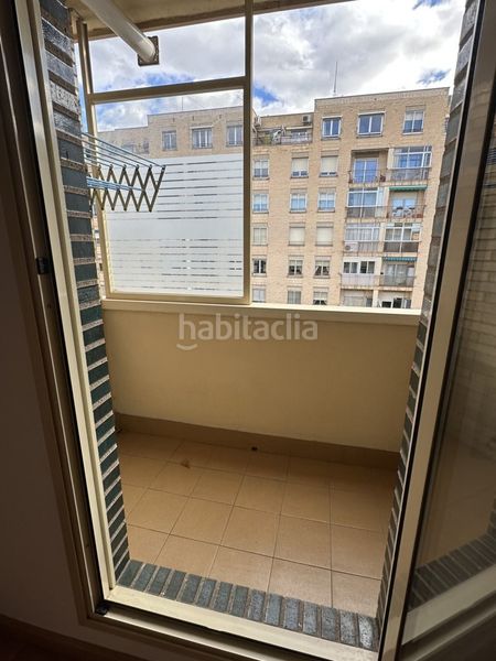 Foto 1dc0eb5b-1ffa-40f2-9800-54e20c2b17b9. Pis amb calefacció aparcament piscina a Portillejo - Valdegastea Logroño