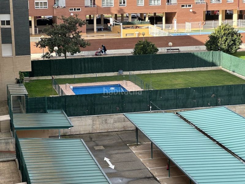 Foto 1ea5e508-a301-48e1-91a5-e391c8acf205. Pis amb calefacció aparcament piscina a Portillejo - Valdegastea Logroño