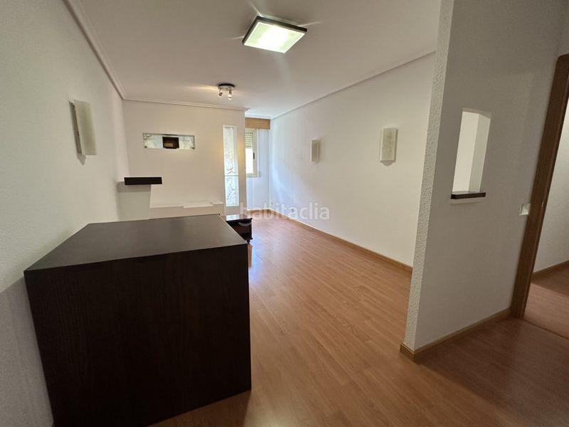 Foto f75ec057-ed8f-4b79-addb-571d5e24f8f3. Pis amb calefacció aparcament piscina a Portillejo - Valdegastea Logroño