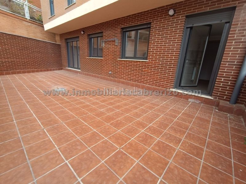 Foto 4bc6baa8-be83-4380-84e7-426f7554a2fd. Apartament amb calefacció aparcament a Villamediana de Iregua