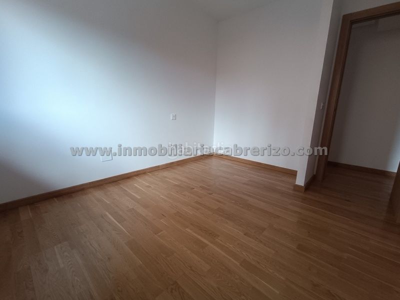 Foto 530167ab-83b7-4427-a646-23b4625e8666. Apartament amb calefacció aparcament a Villamediana de Iregua