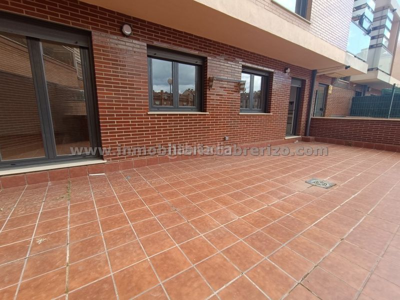 Foto 9c81808a-6572-4961-b9f3-70ecd3e5d245. Apartament amb calefacció aparcament a Villamediana de Iregua
