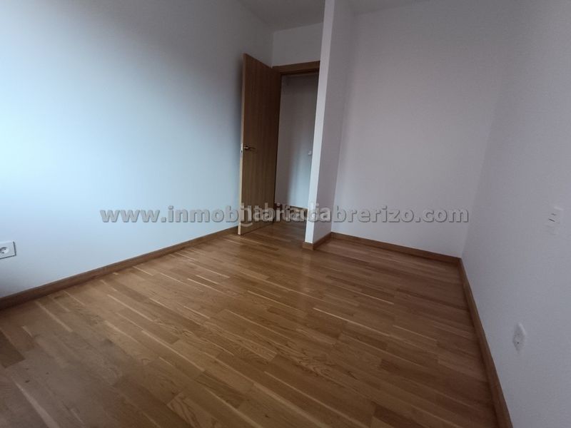 Foto c936d270-1db6-4c27-9dc2-e656edcd9c03. Apartament amb calefacció aparcament a Villamediana de Iregua