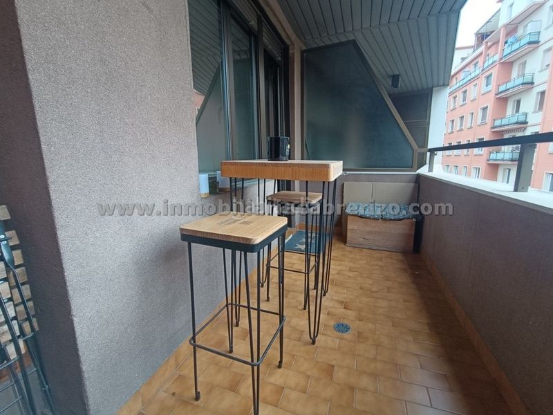 Foto 5b52fd3b-cd03-4c6e-b49c-0395f112d36f. Pis amb calefacció a Gran Via Logroño