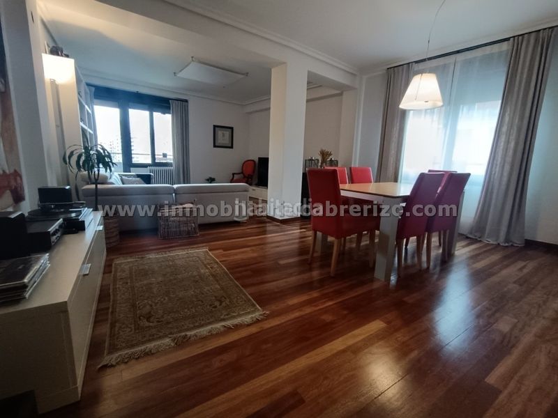 Foto 6b72e385-fa55-41b0-bf90-ba3bbf6de148. Pis amb calefacció a Gran Via Logroño