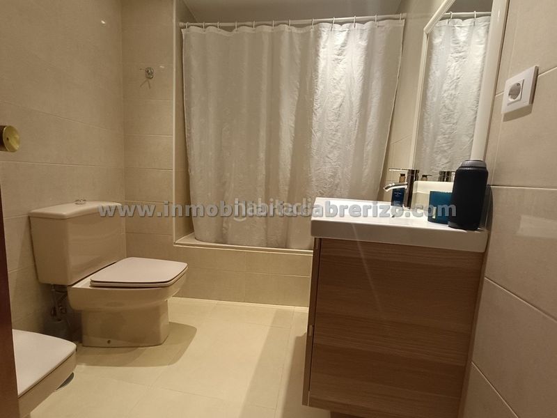 Foto 908f5e0b-4216-4d35-ad94-0a32d8630c7a. Pis amb calefacció a Gran Via Logroño