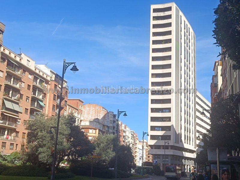 Foto 9c09159f-54df-421f-ab2b-c025cec6e497. Pis amb calefacció a Gran Via Logroño