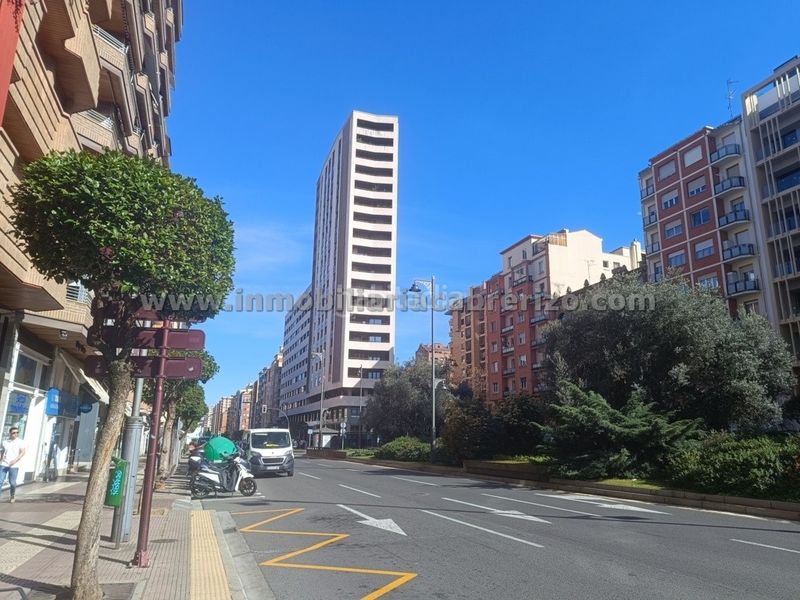 Foto a1440e48-5e8d-4d56-adb6-f94f37fe806e. Pis amb calefacció a Gran Via Logroño