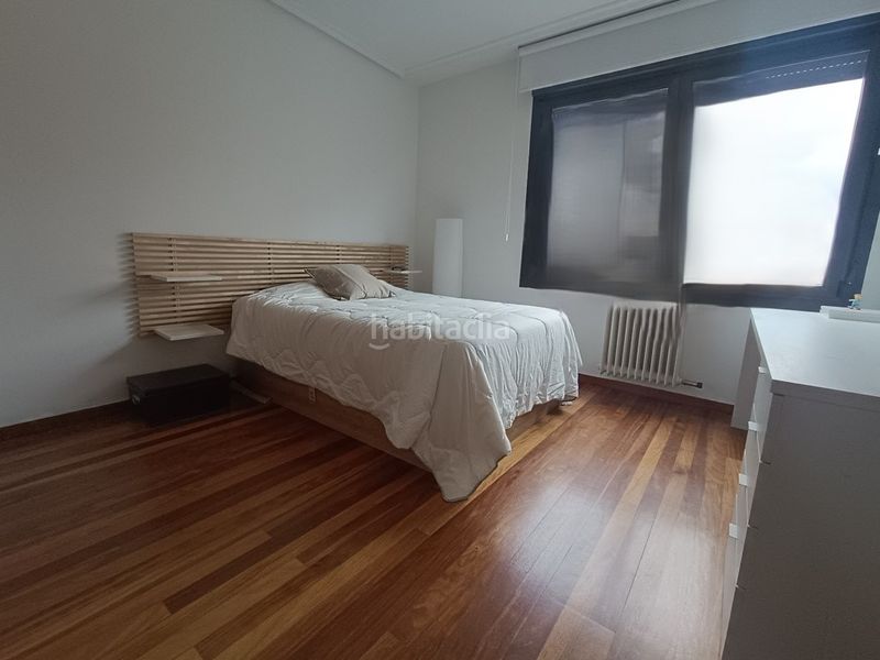 Foto e2b8c16c-bd0c-4546-a632-86c699bba187. Pis amb calefacció a Gran Via Logroño