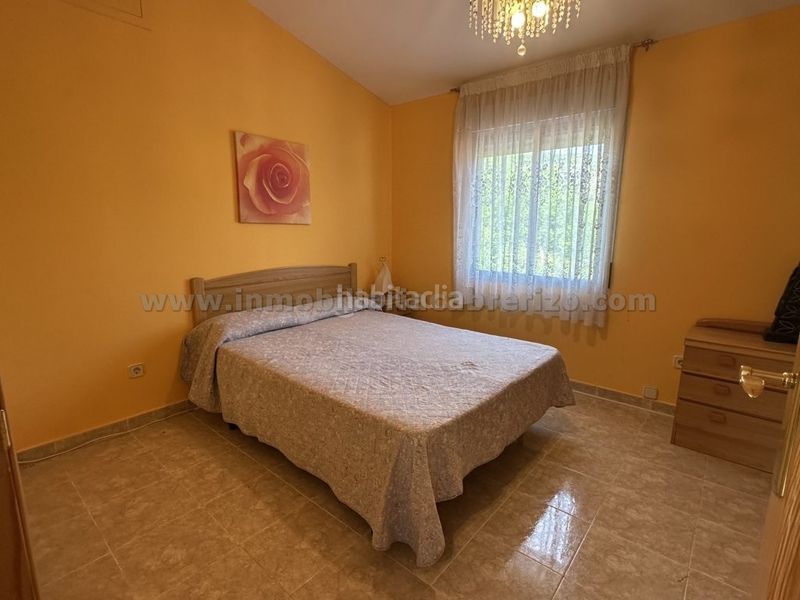 Foto 6fb323e6-8c44-4535-8e1c-2211c6a888eb. Finca rústica a Nalda