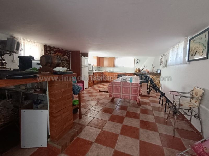 Foto a911f6b7-aa91-4cf4-b8ae-f5c59ebd786f. Finca rústica a Nalda