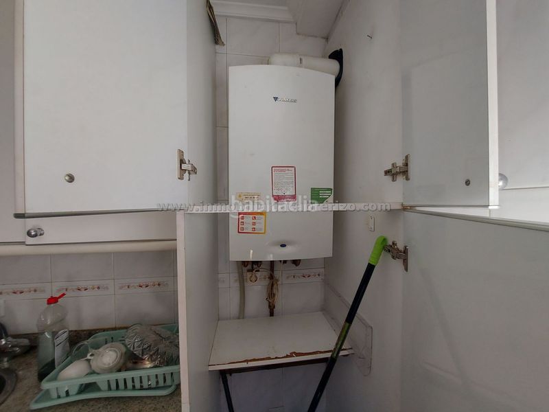 Foto a65a1c3b-4dba-4e88-b4b9-f777cb762f3b. Pis amb calefacció a Residencia Logroño