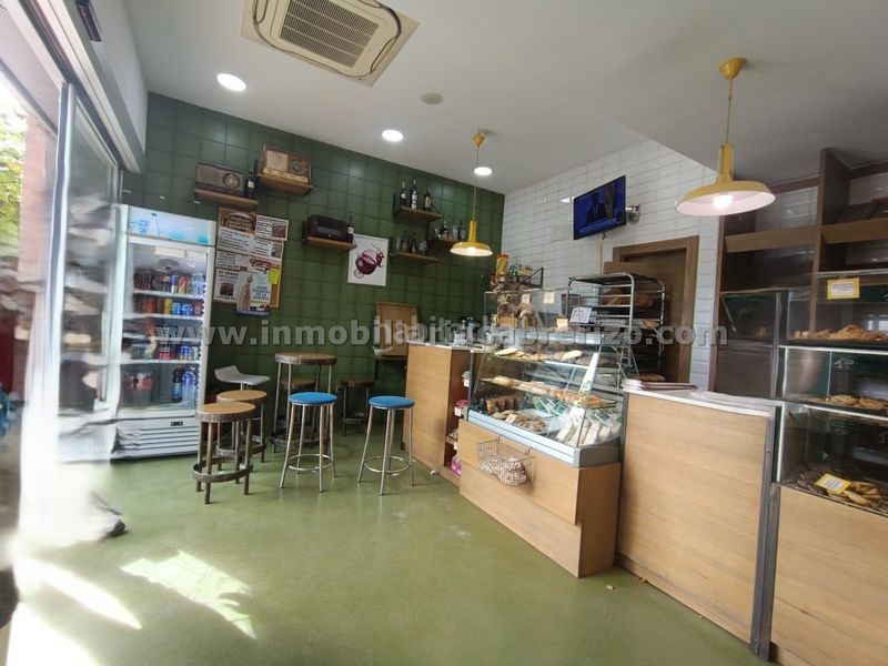 Foto 73d693e8-18a9-48e1-a3dc-17a7bd7b2e23. Local comercial amb calefacció a Oeste Logroño