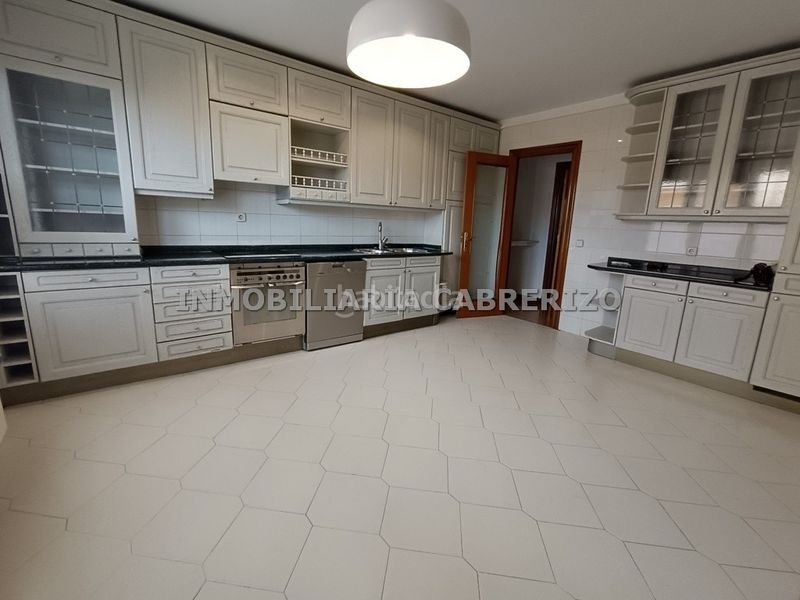 Foto 7e4f1175-0563-4582-a65e-eff804228688. Casa en Avenida Madrid Logroño