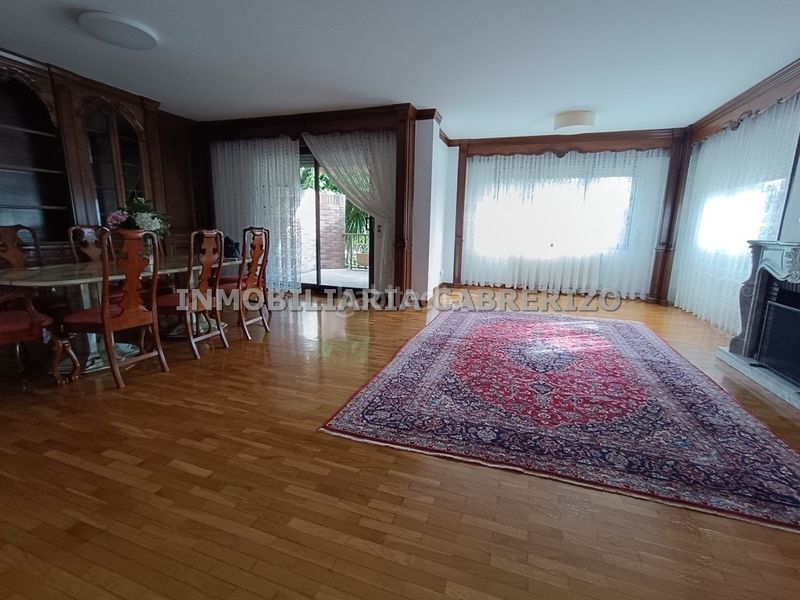 Foto c3111e92-65fc-4464-b09e-f6eccfbef6ba. Casa en Avenida Madrid Logroño