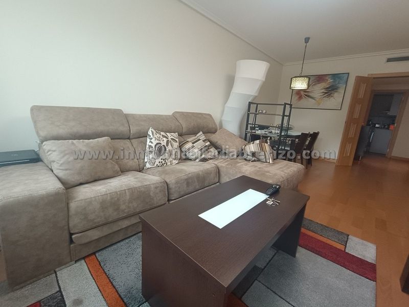 Foto 26379e56-5853-41d8-a36f-8bba8997d14c. Apartament amb calefacció aparcament piscina a La Cava - Fardachón Logroño