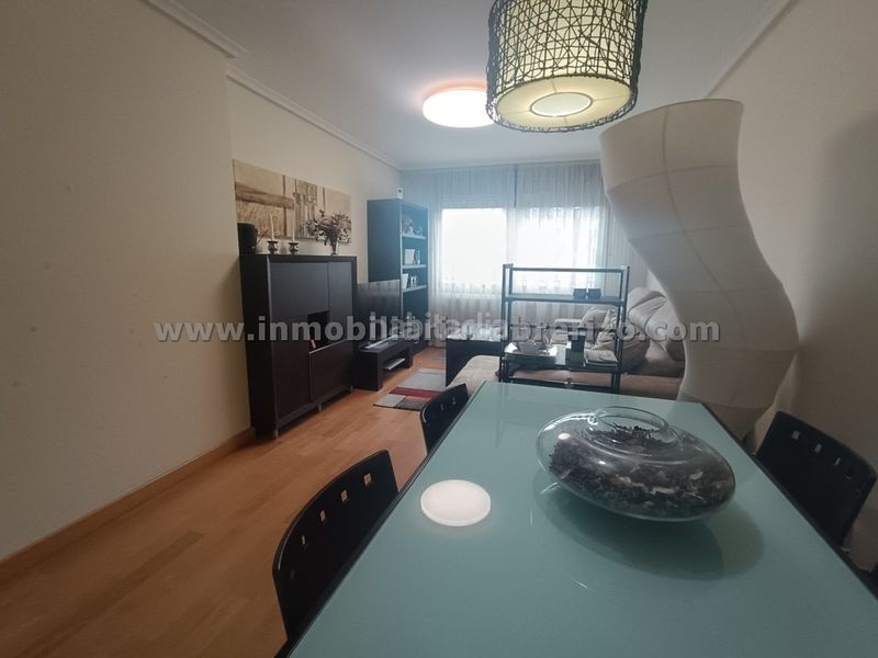 Foto 47f603ef-9cbe-4235-9c3b-31b8275c1587. Apartament amb calefacció aparcament piscina a La Cava - Fardachón Logroño