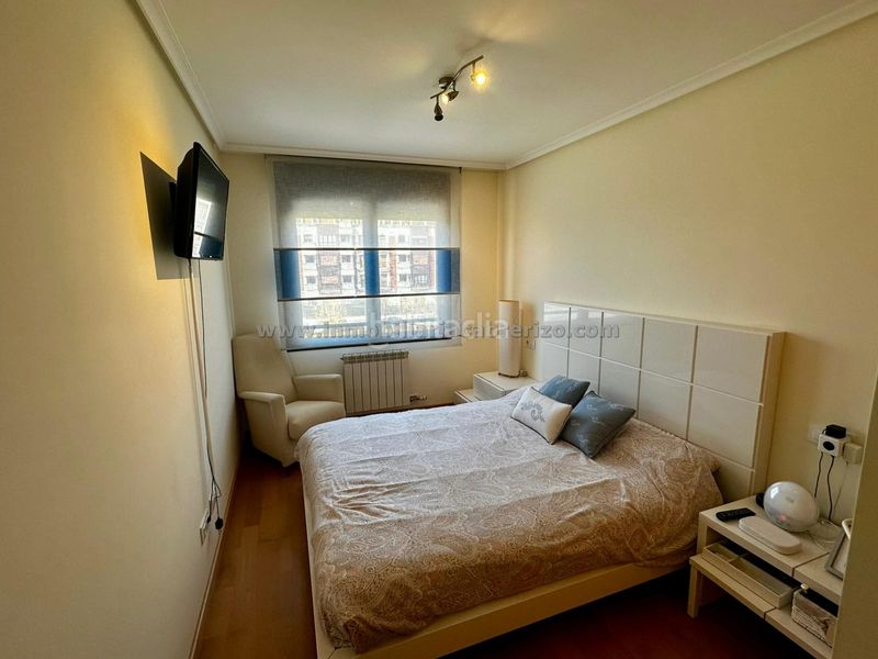 Foto 79f96427-02d8-4df4-83fa-10740067d6bd. Apartament amb calefacció aparcament piscina a La Cava - Fardachón Logroño